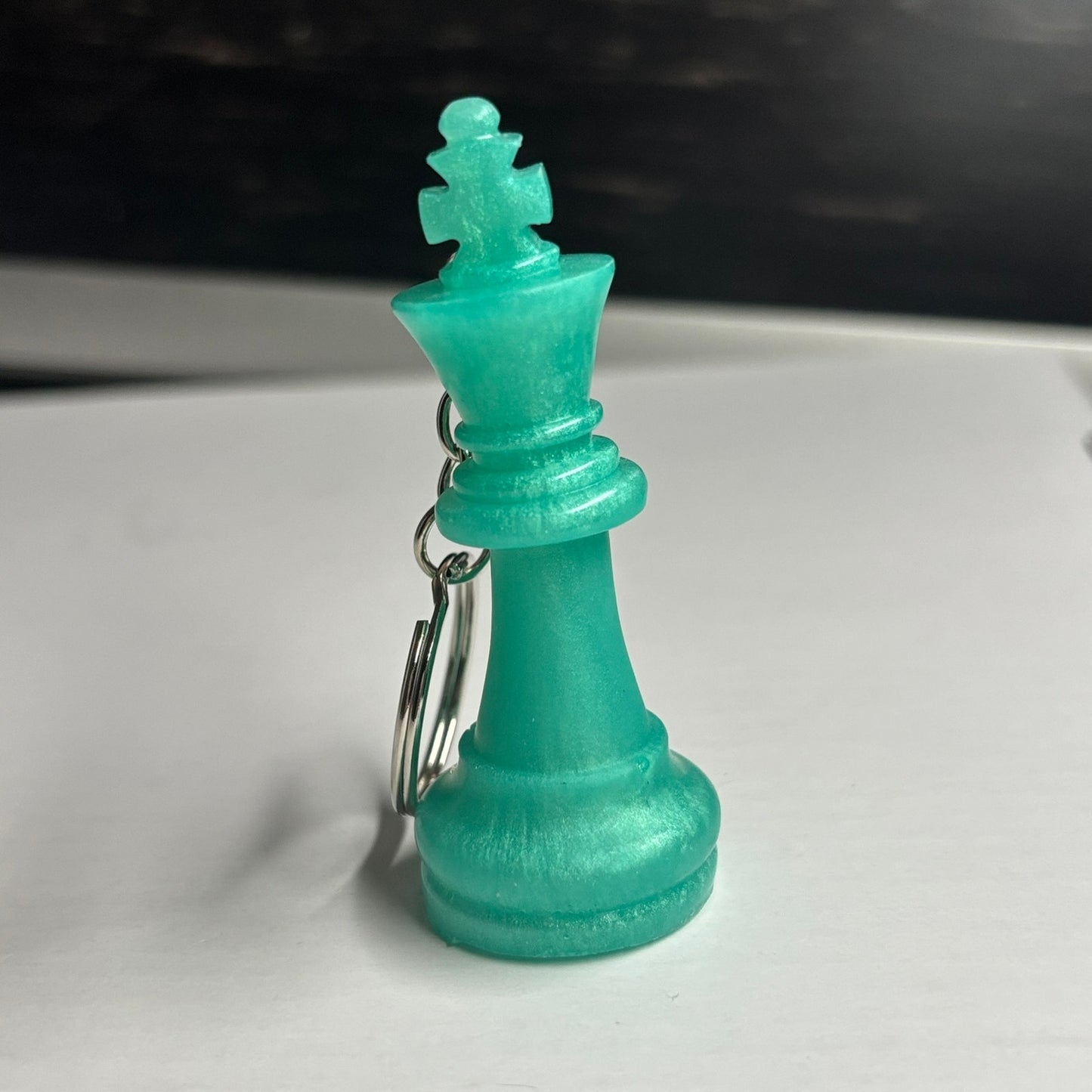 Aqua Green King - Handmade Resin Keychain