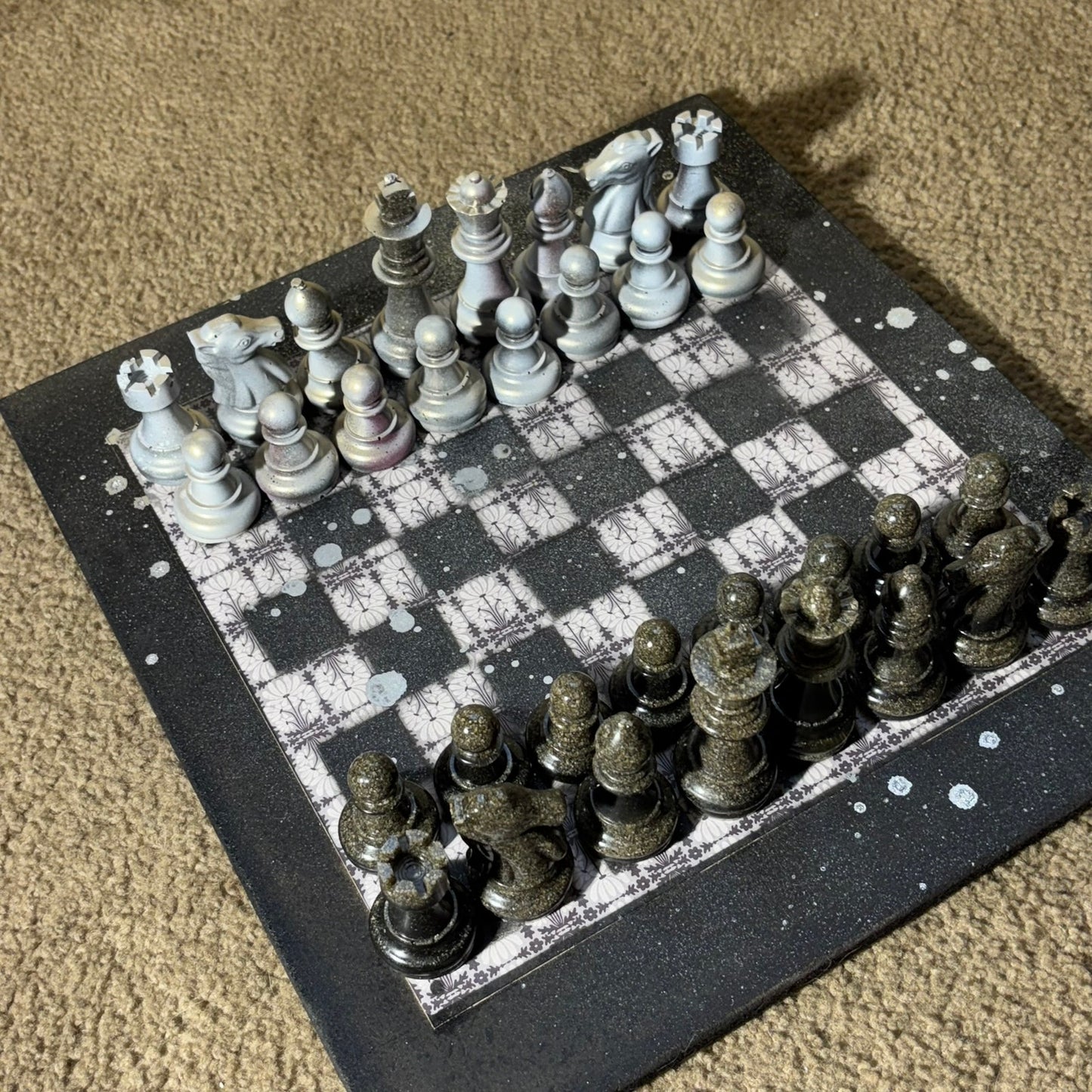 Golden Hue - Large Deluxe Chess Set
