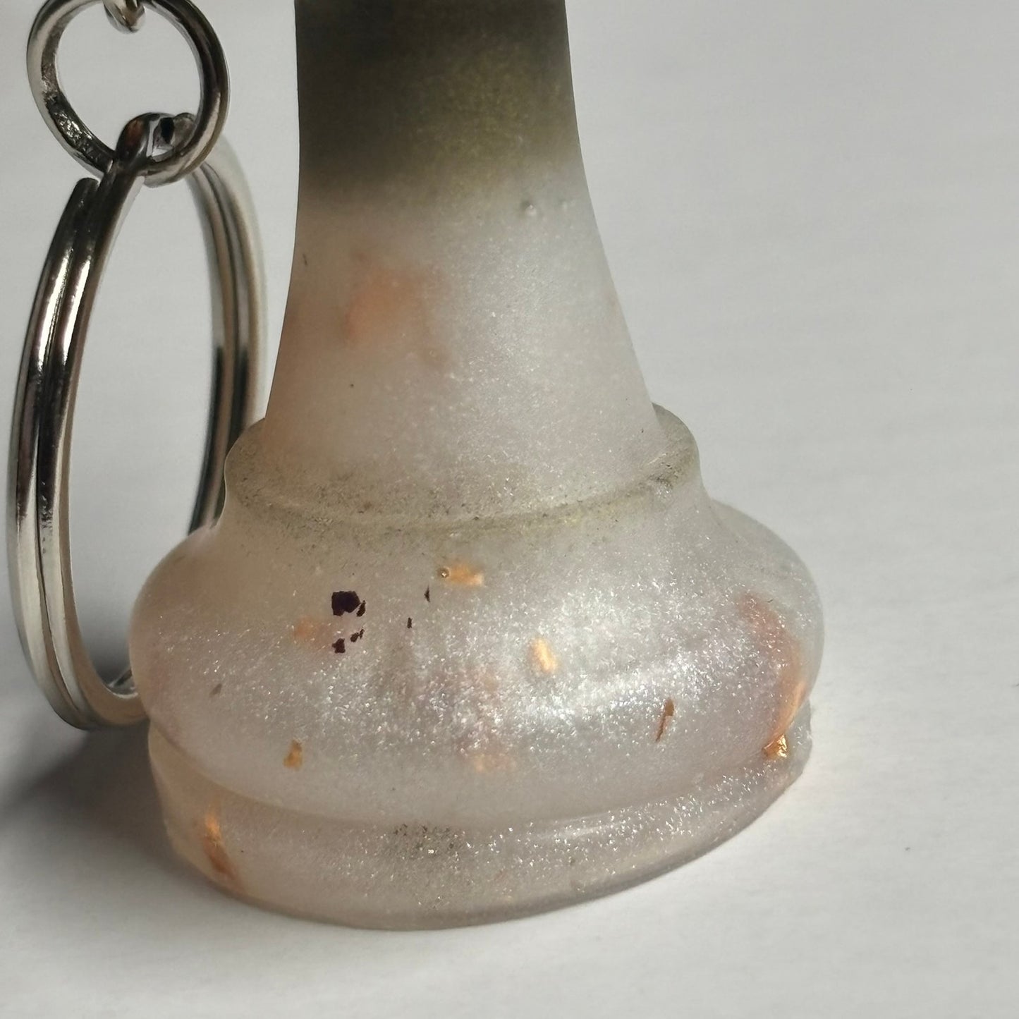 White/Green King - Handmade Resin Keychain