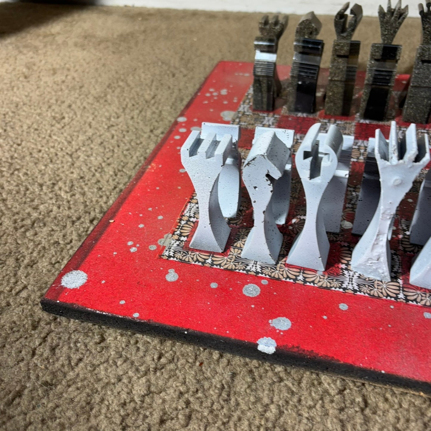 Supreme Vintage - Large Deluxe Chess Set