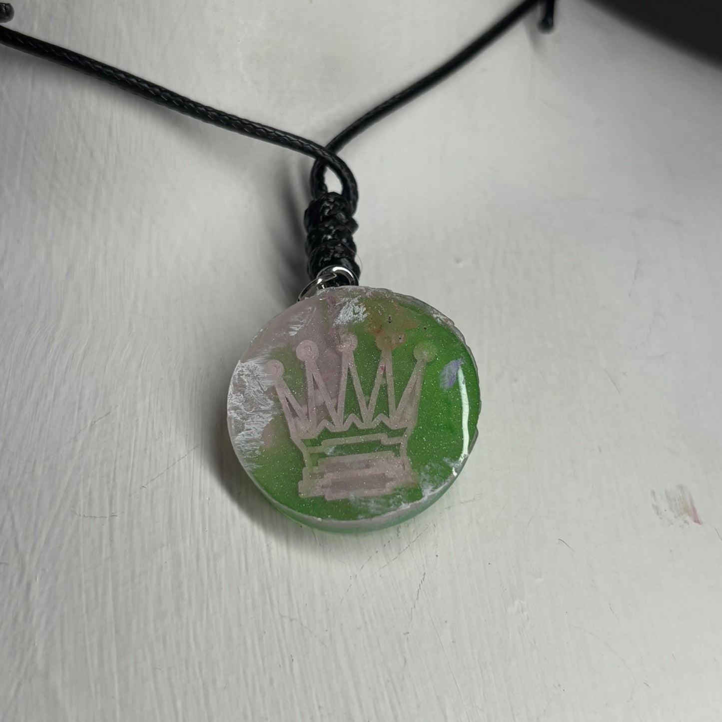 Simple Green Queen - Handmade Resin Chess Necklace