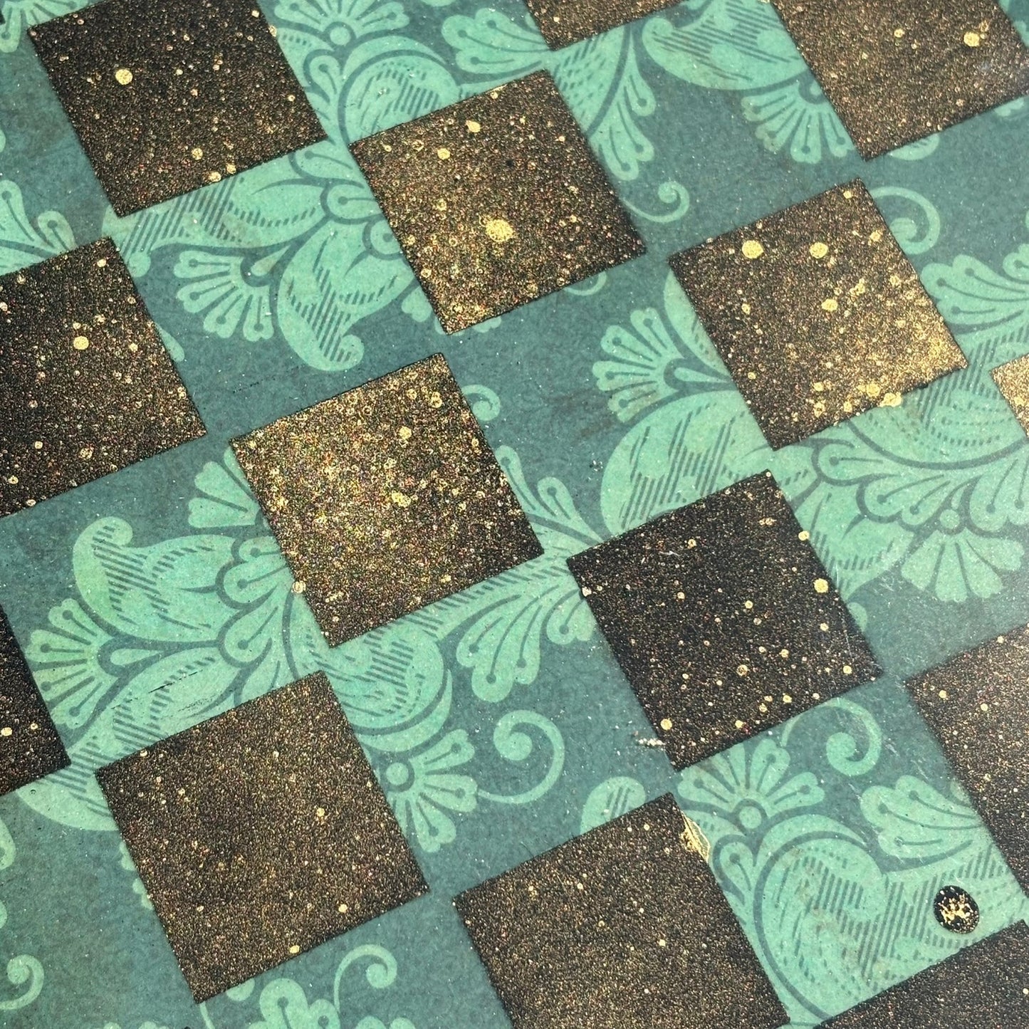 Gold Spotted Vintage Green - Resin Coated Chess Board