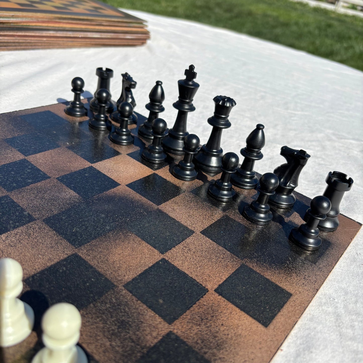 Vintage Brown - Painted Chess Set