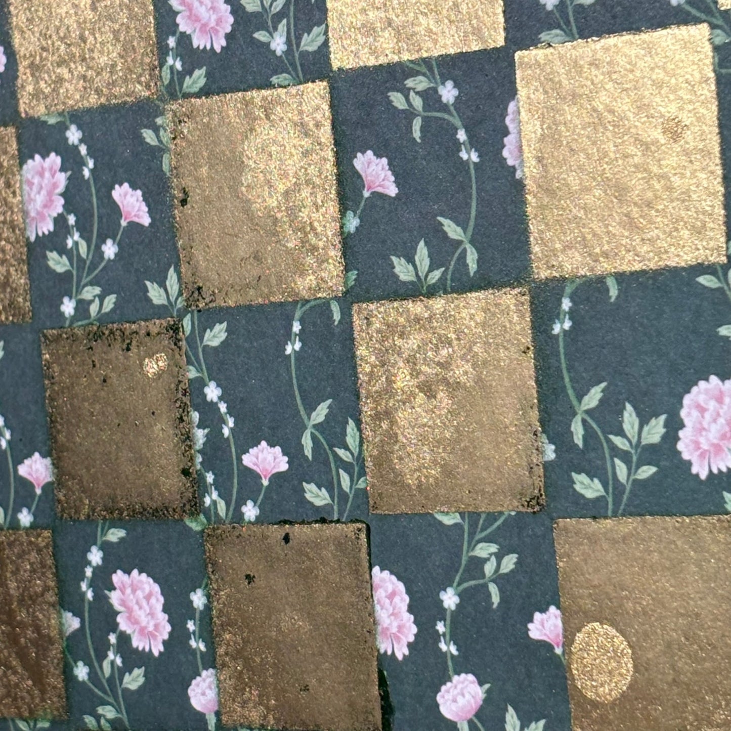 Golden Green Flowers - Scrapbook Chess Board