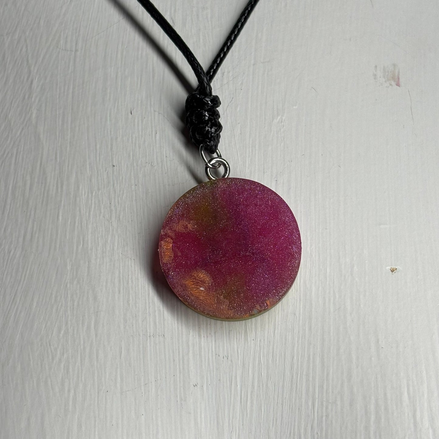 Pink Green Mesh - Handmade Resin Chess Necklace
