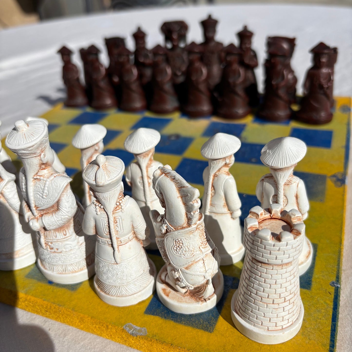Yellow Blue Mist - Chinese Edition Chess Set