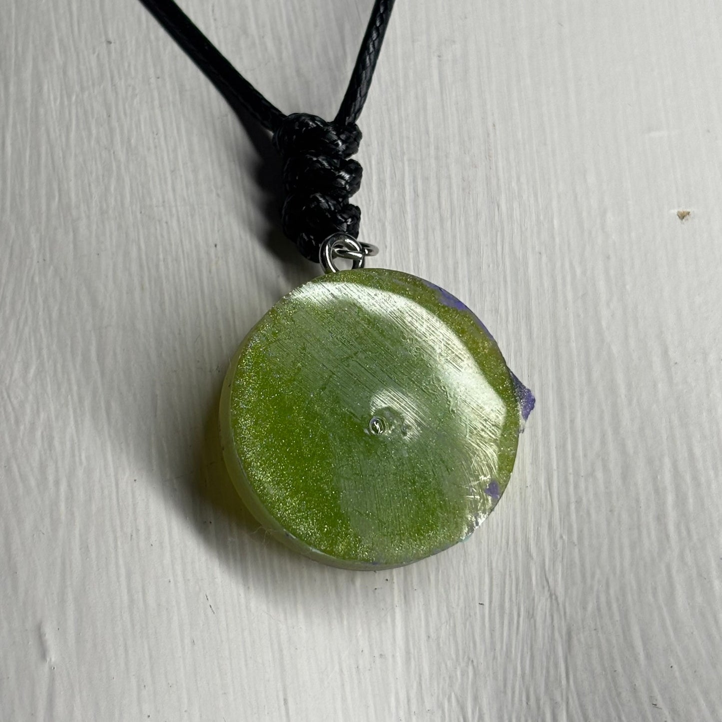 Green King - Handmade Resin Chess Necklace