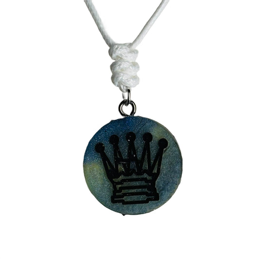 Swamp Green Queen - Handmade Resin Chess Necklace - Flat Edition