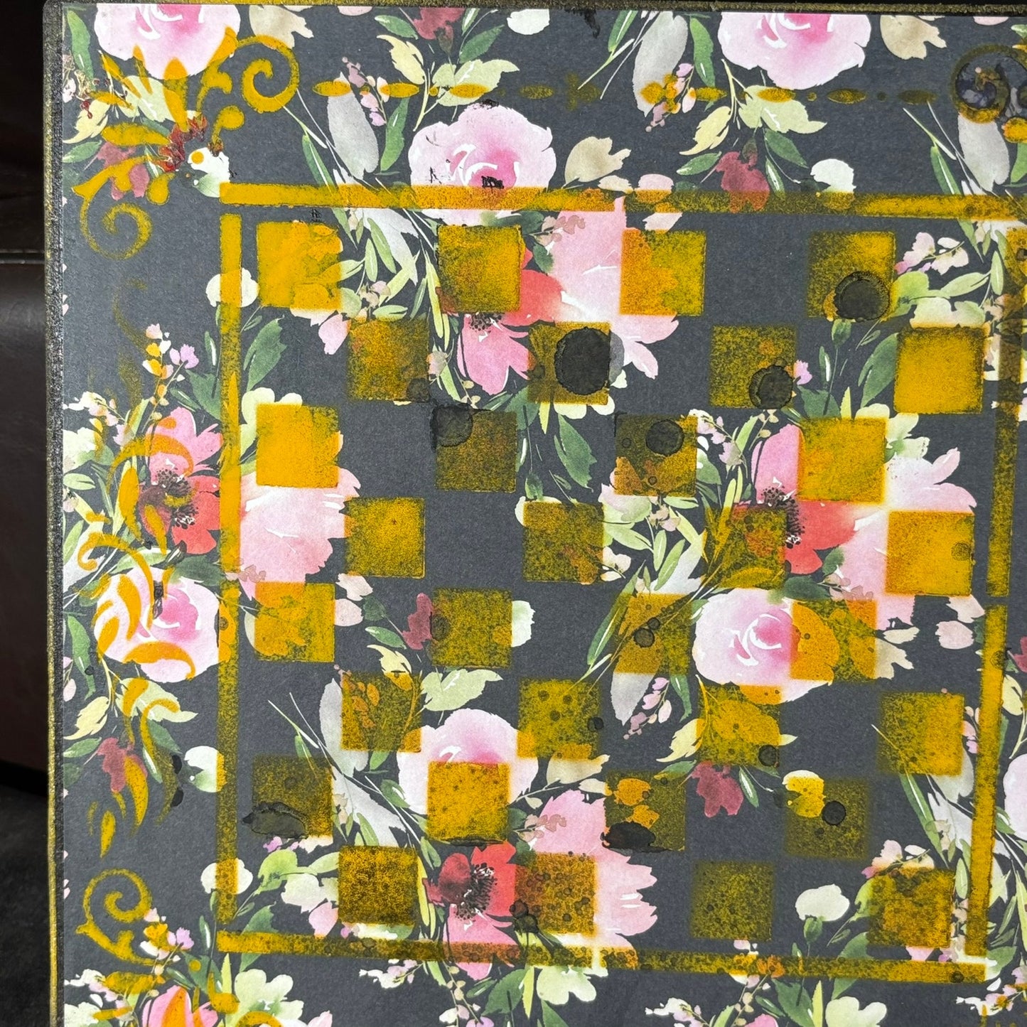 Supreme Yellow - Scrapbook Chess Board