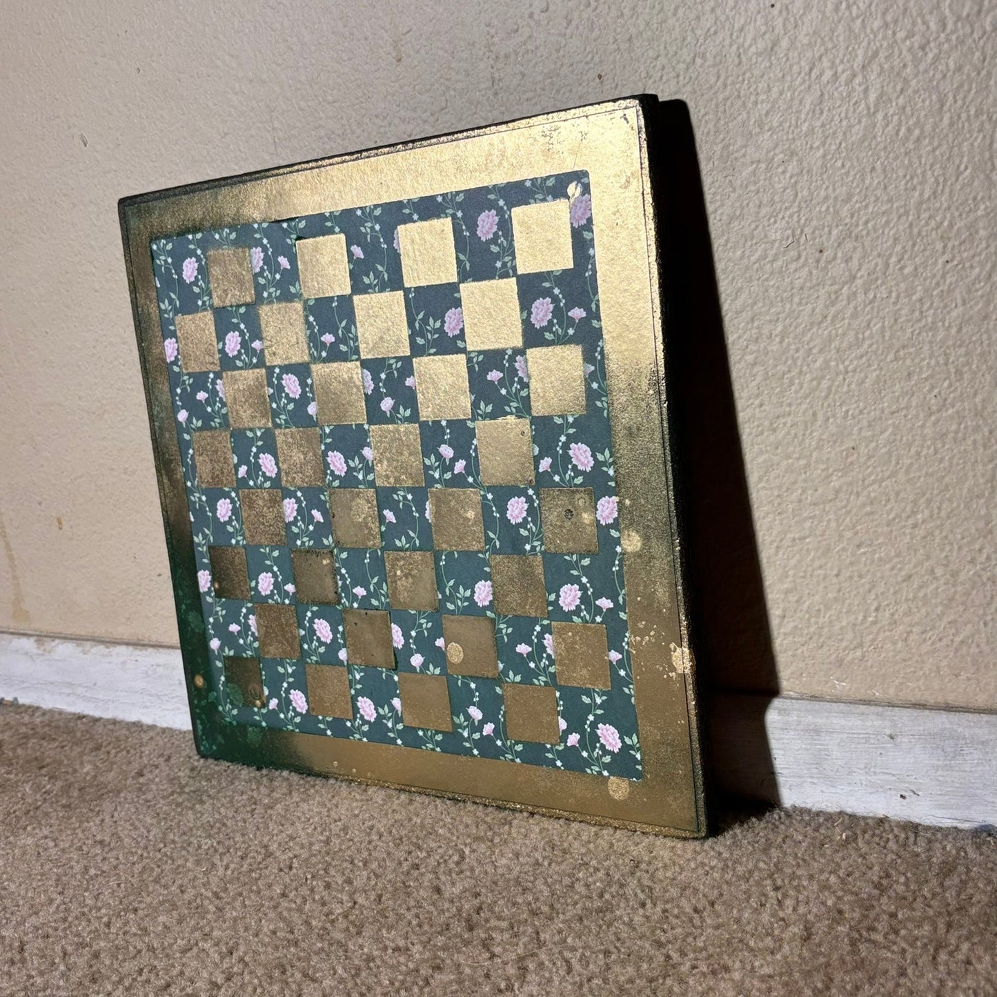 Golden Green Flowers - Scrapbook Chess Board