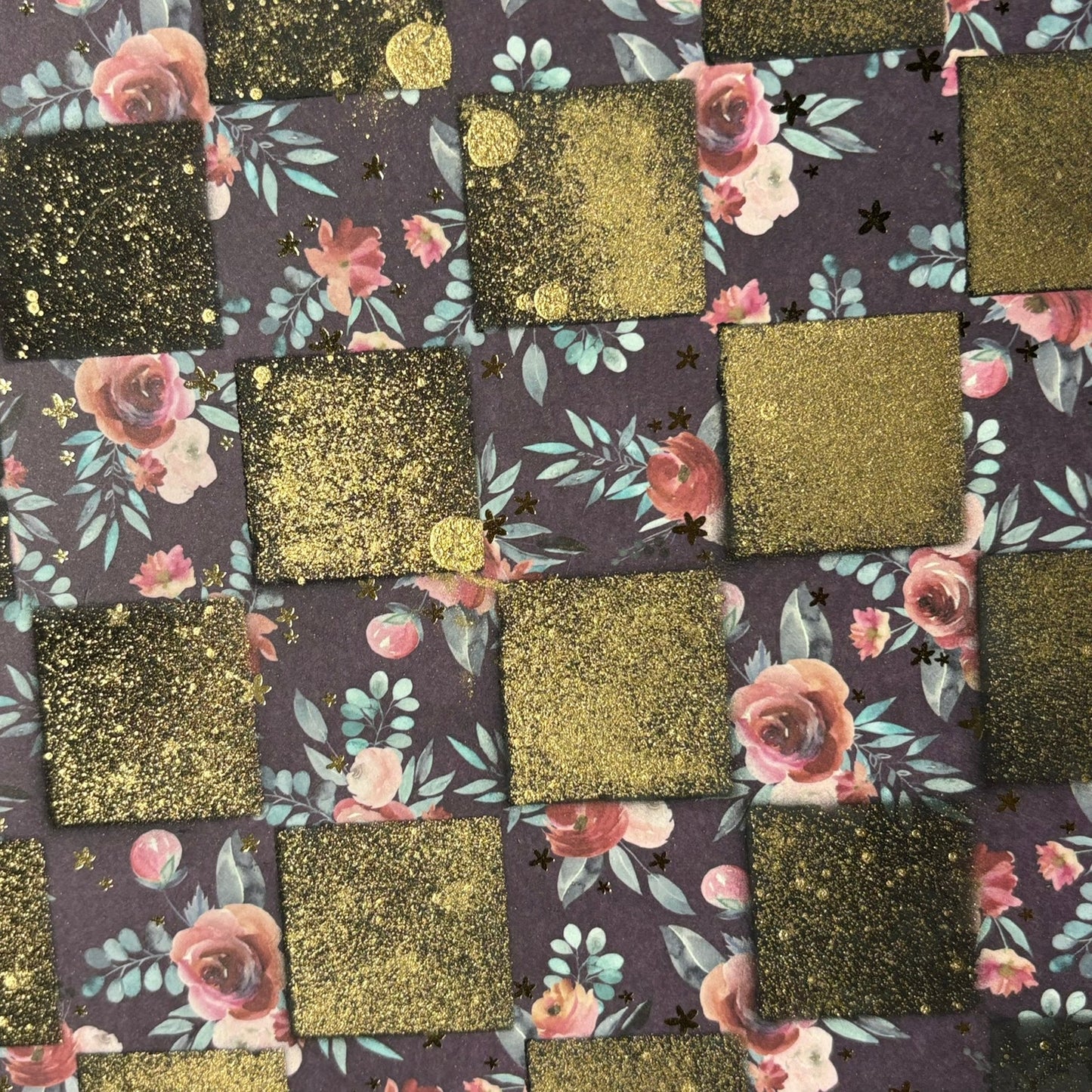 Sprinkle Gold Vintage - Scrapbook Chess Board