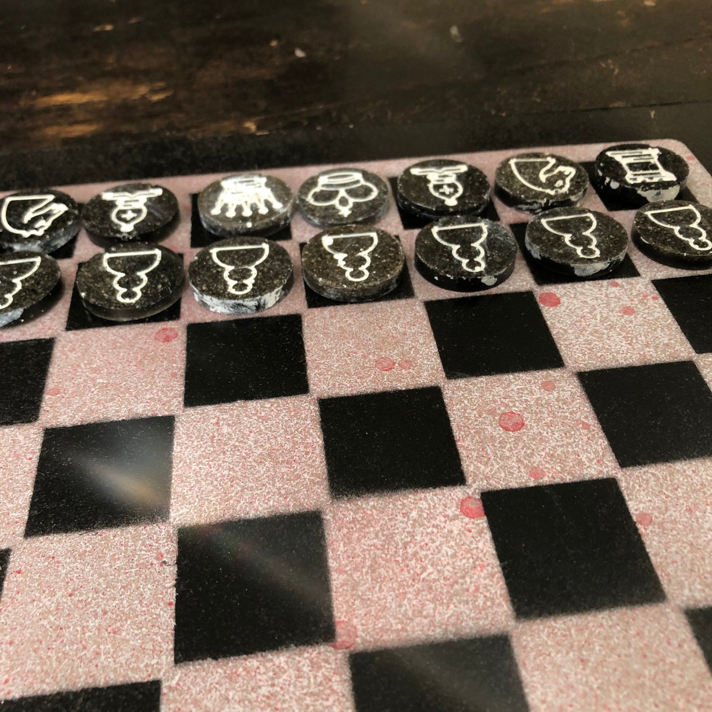 Red & Back - Painted Chess Set