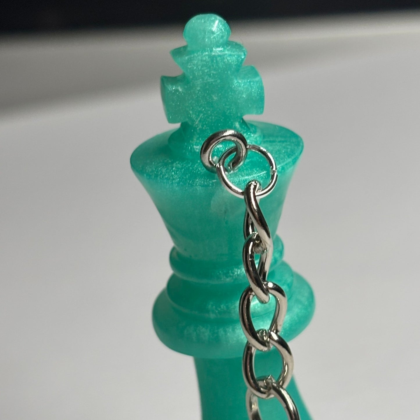 Aqua Green King - Handmade Resin Keychain
