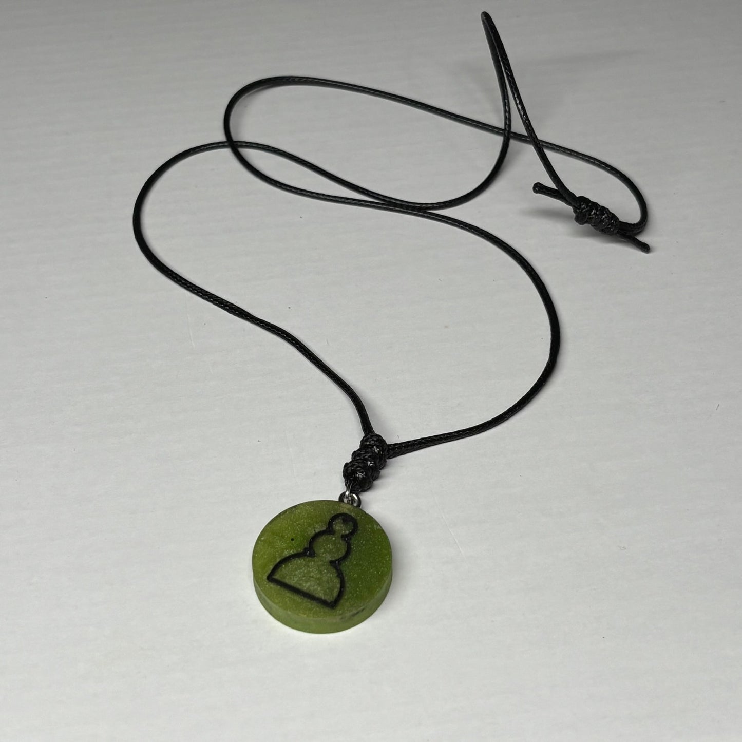 Supreme Green - Handmade Resin Chess Necklace