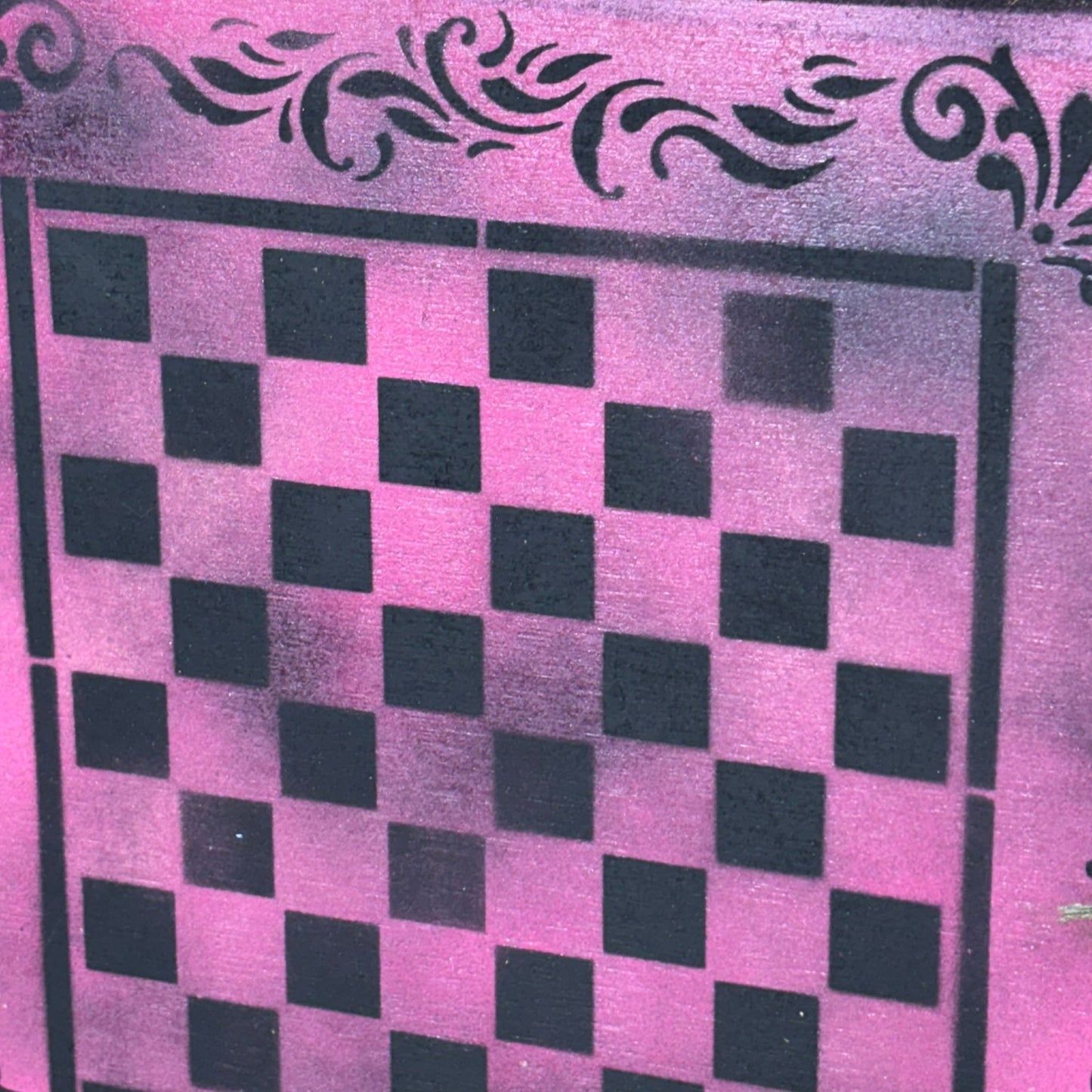 Pink Black Mist - Painted Chess Board