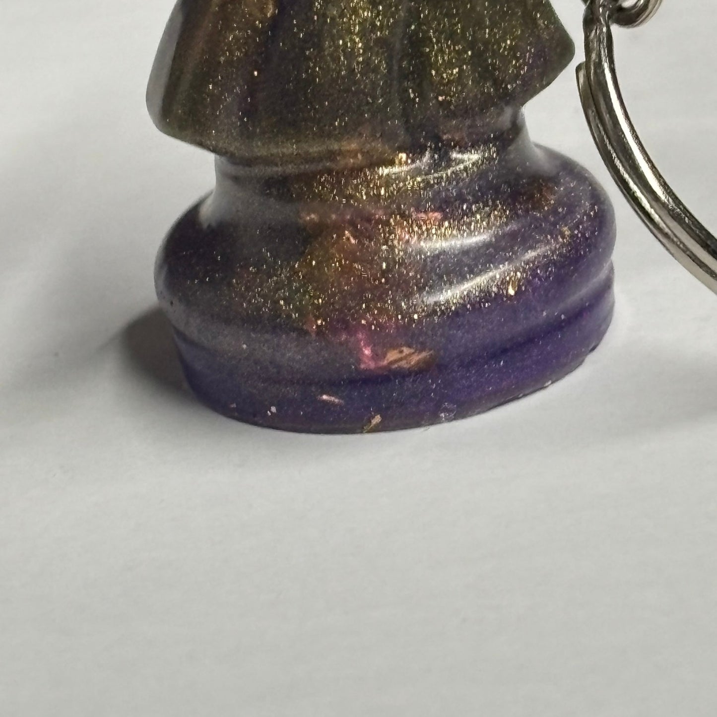 Vintage Green Knight - Handmade Resin Keychain