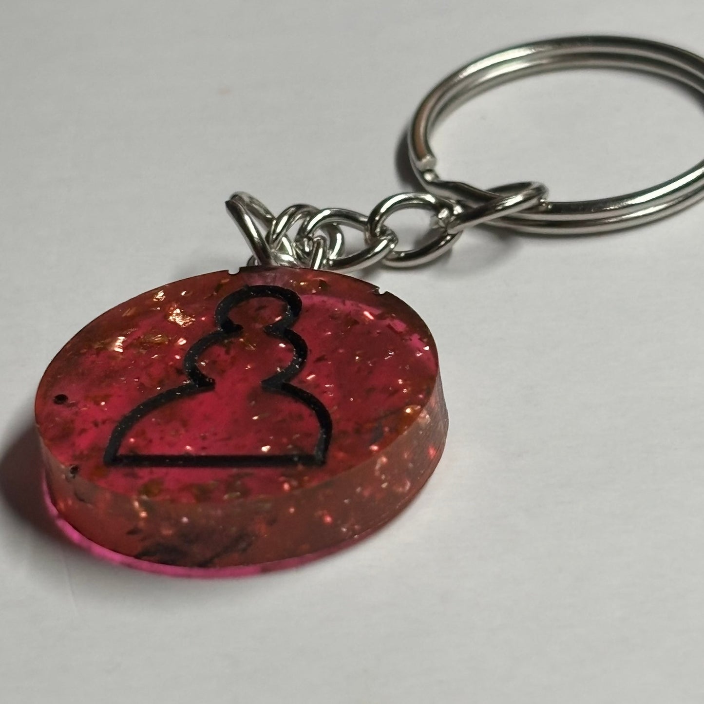 Fire Emerald Pawn - Handmade Resin Keychain - Flat Edition