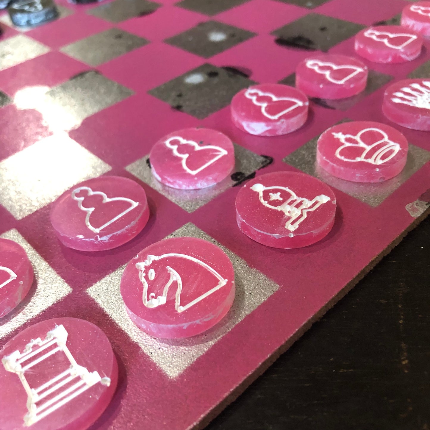 Chrome Fade Pink - Painted Chess Set