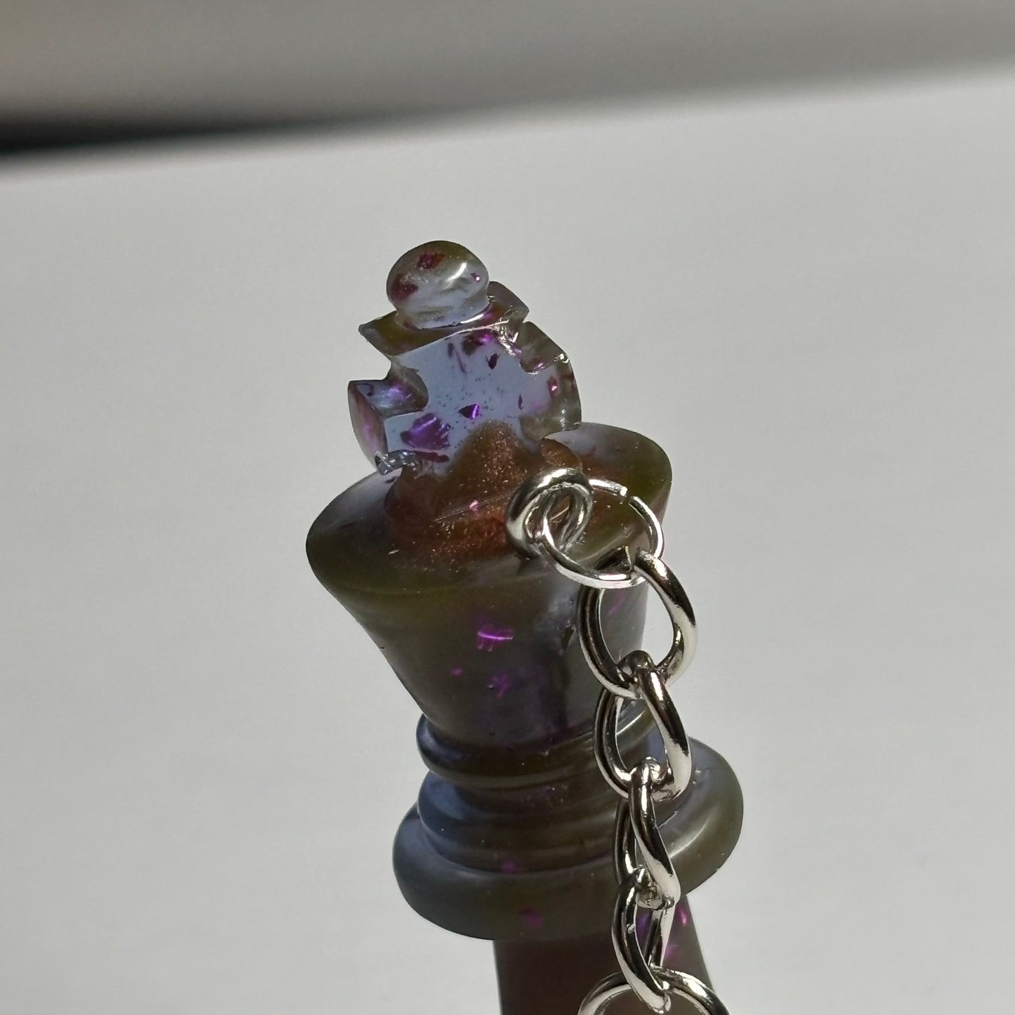 Brown Blue Hazed King - Handmade Resin Keychain