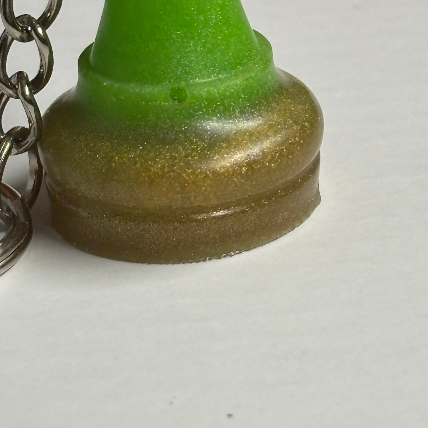 Simple Green Rook - Handmade Resin Keychain