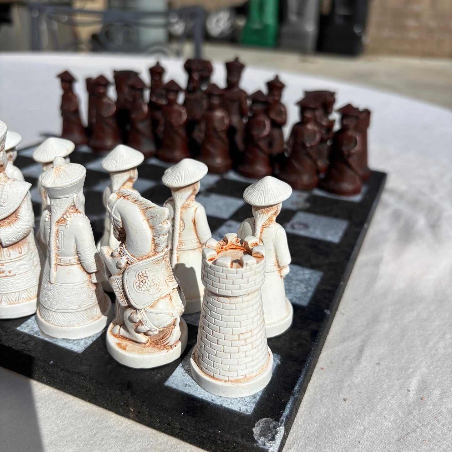 Black & White - Chinese Edition Chess Set