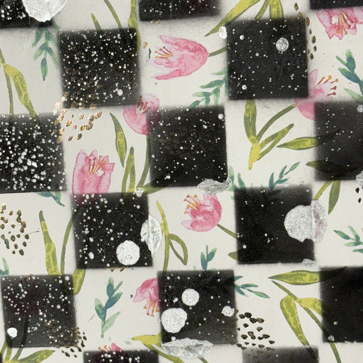 Simple Flowers - Scrapbook Chess Board