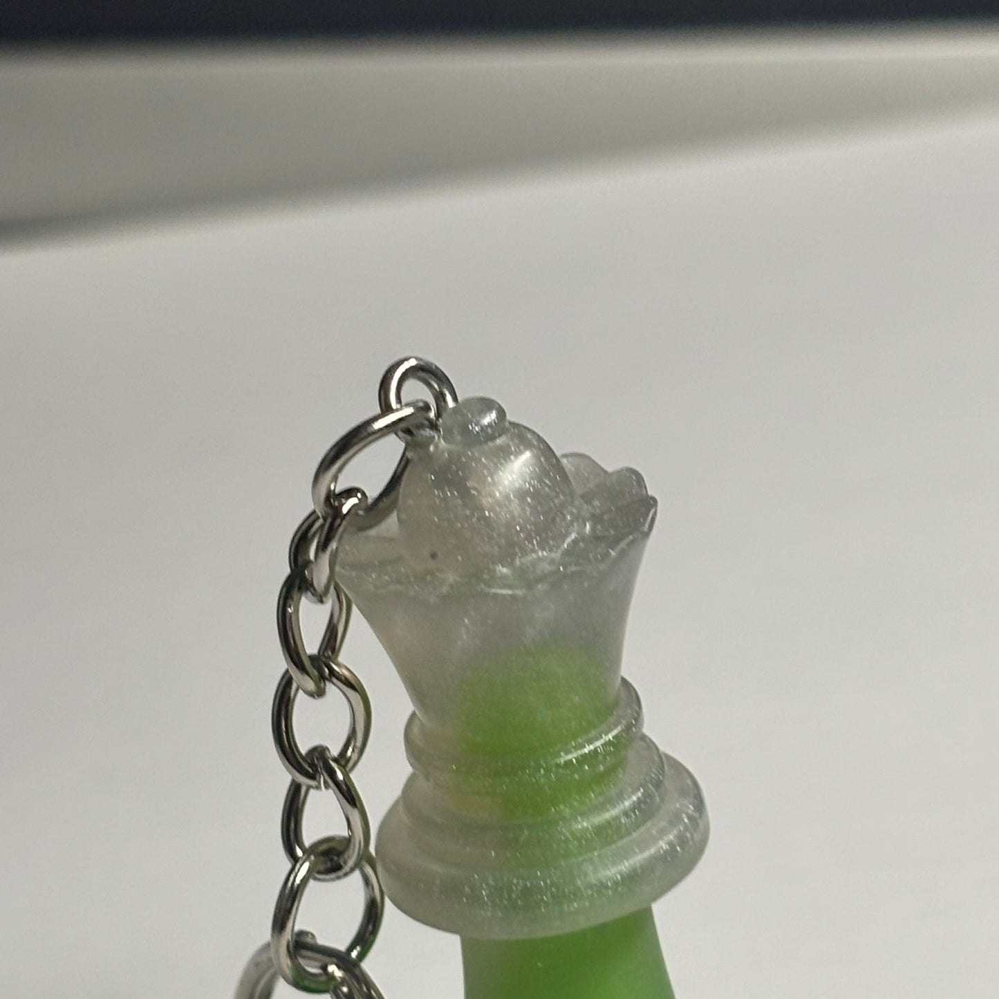White/Green Queen - Handmade Resin Keychain