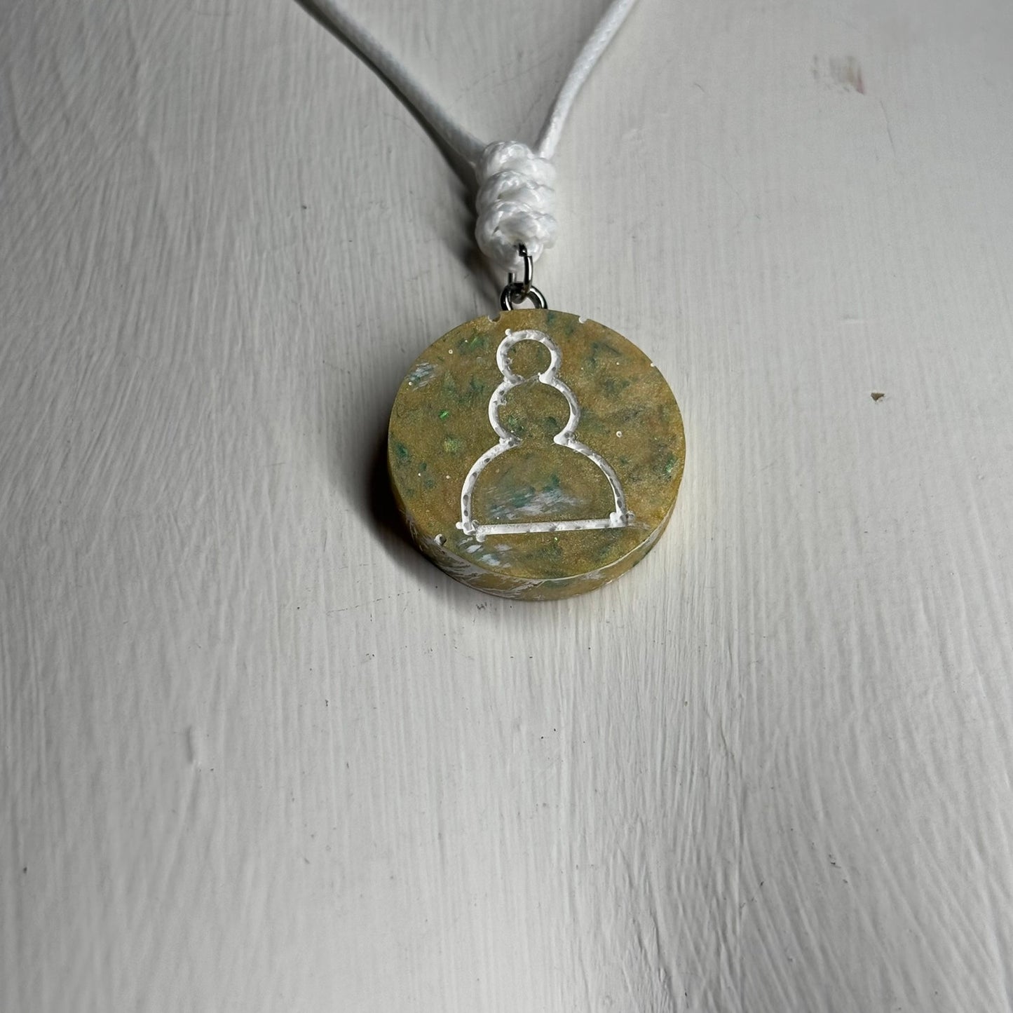Banana Mix Pawn - Handmade Resin Chess Necklace - Flat Edition