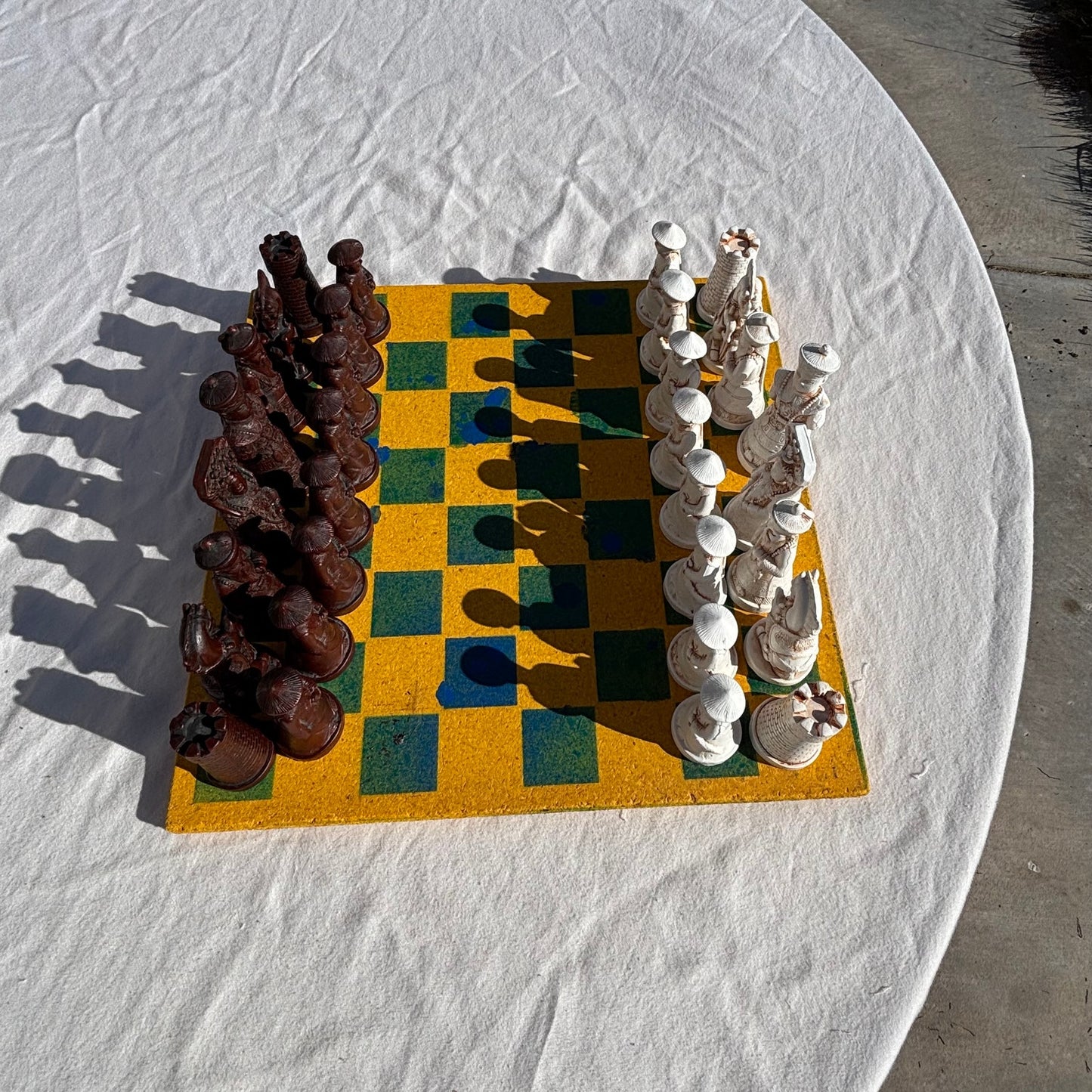 Green Bay Yellow - Chinese Edition Chess Set