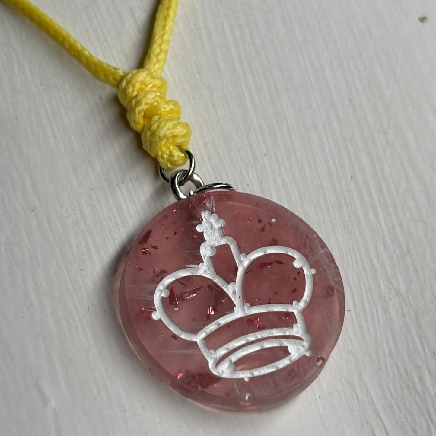 Beautiful Fading King - Handmade Resin Chess Necklace
