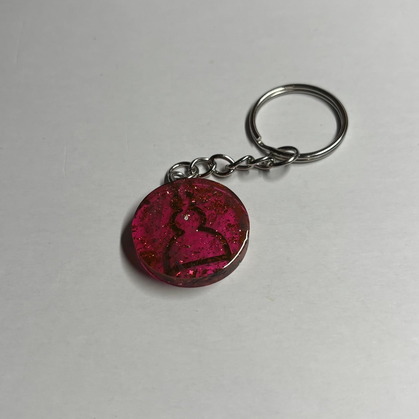 Fire Emerald Pawn - Handmade Resin Keychain - Flat Edition