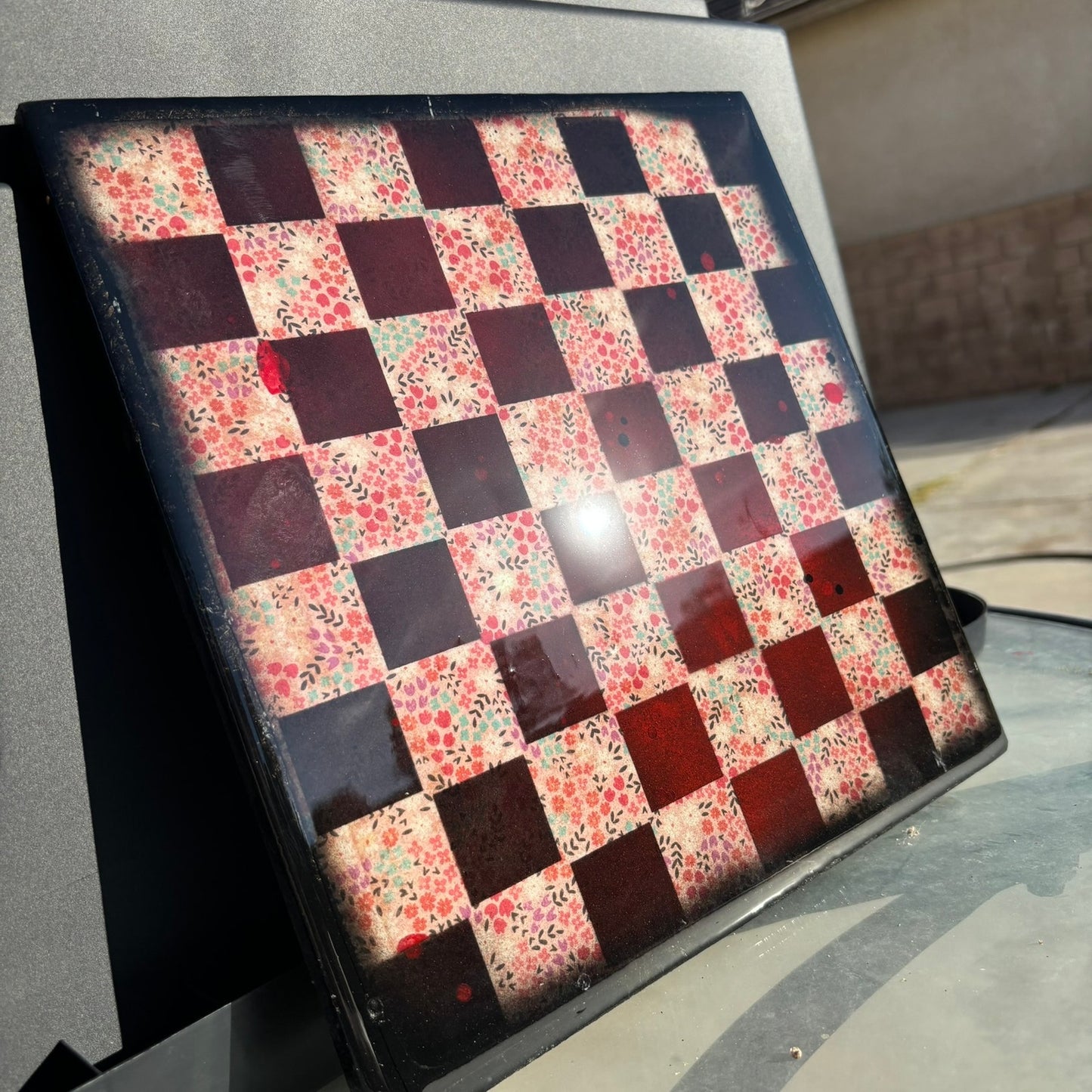 Red Spotted Flowers - Resin Coated Chess Board