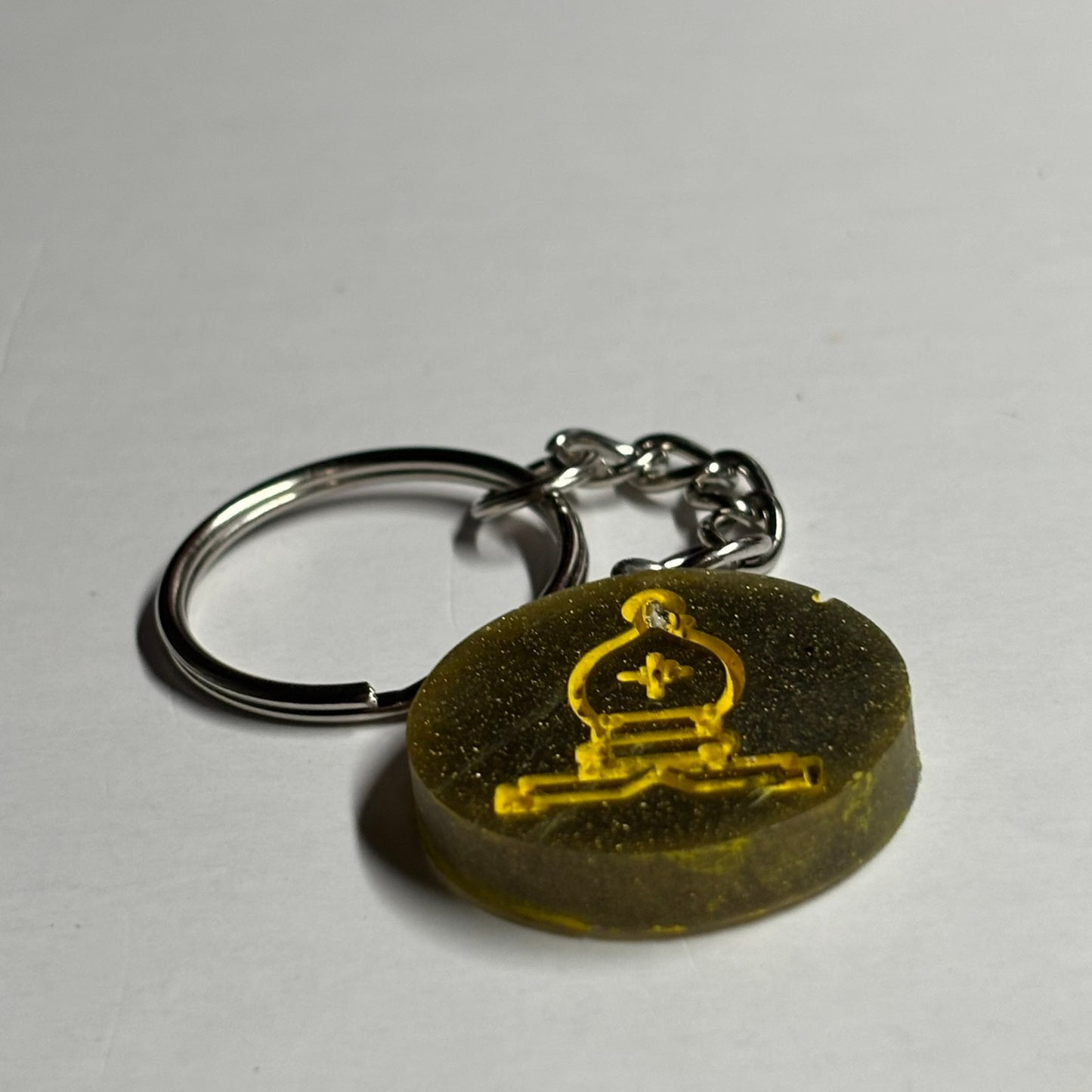 Swamp Yellow Bishop - Handmade Resin Keychain - Flat Edition