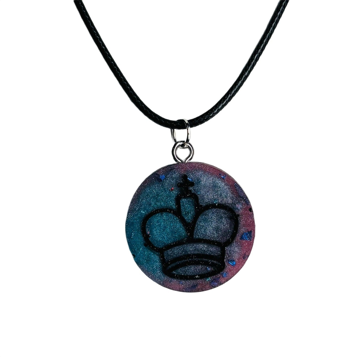 🎁 Blue/Purple King - Handmade Resin Chess Necklace (100% off)