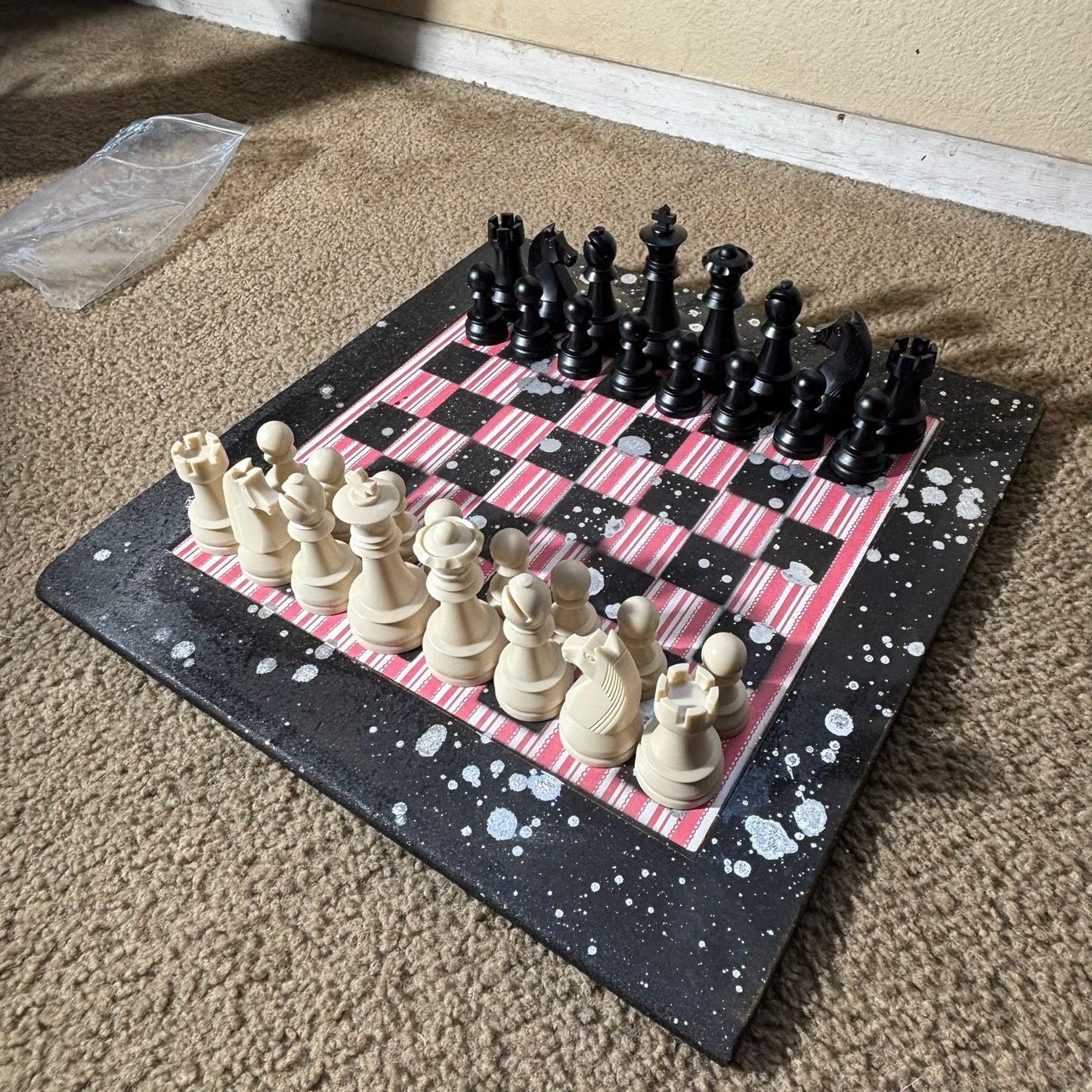Vintage Red Stripes - Large Deluxe Chess Set