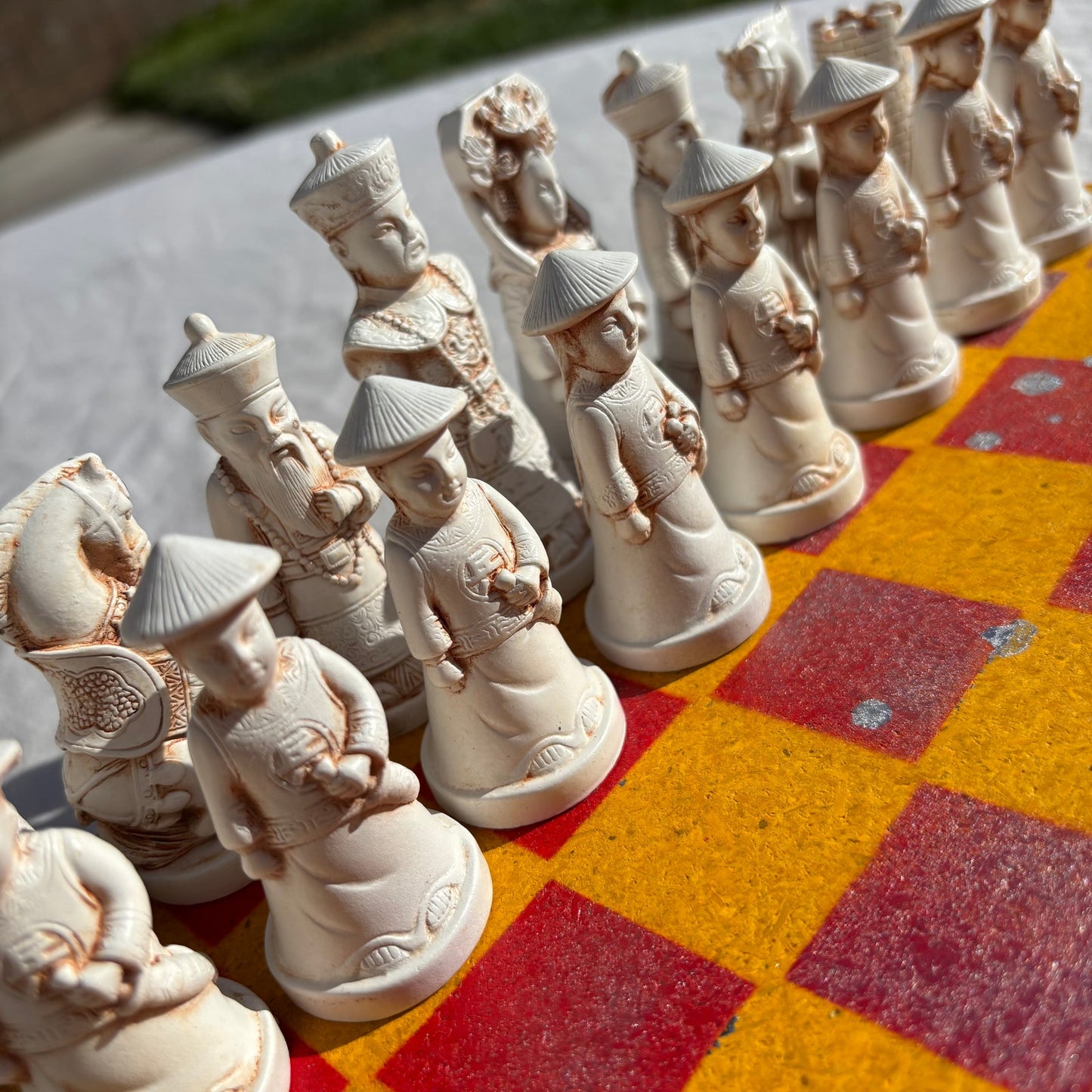 Spartan Yellow & Red - Chinese Edition Chess Set
