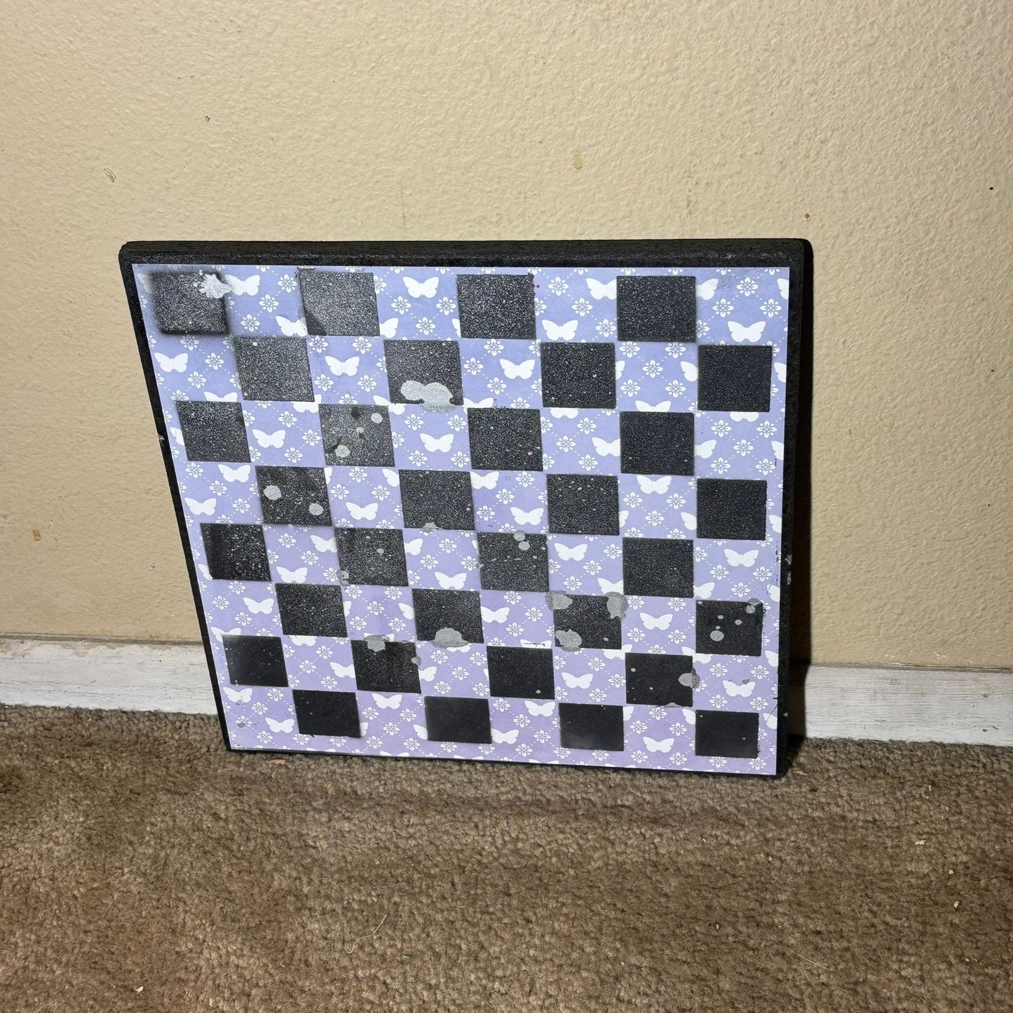 Light Purpled Butterflies - Scrapbook Chess Board