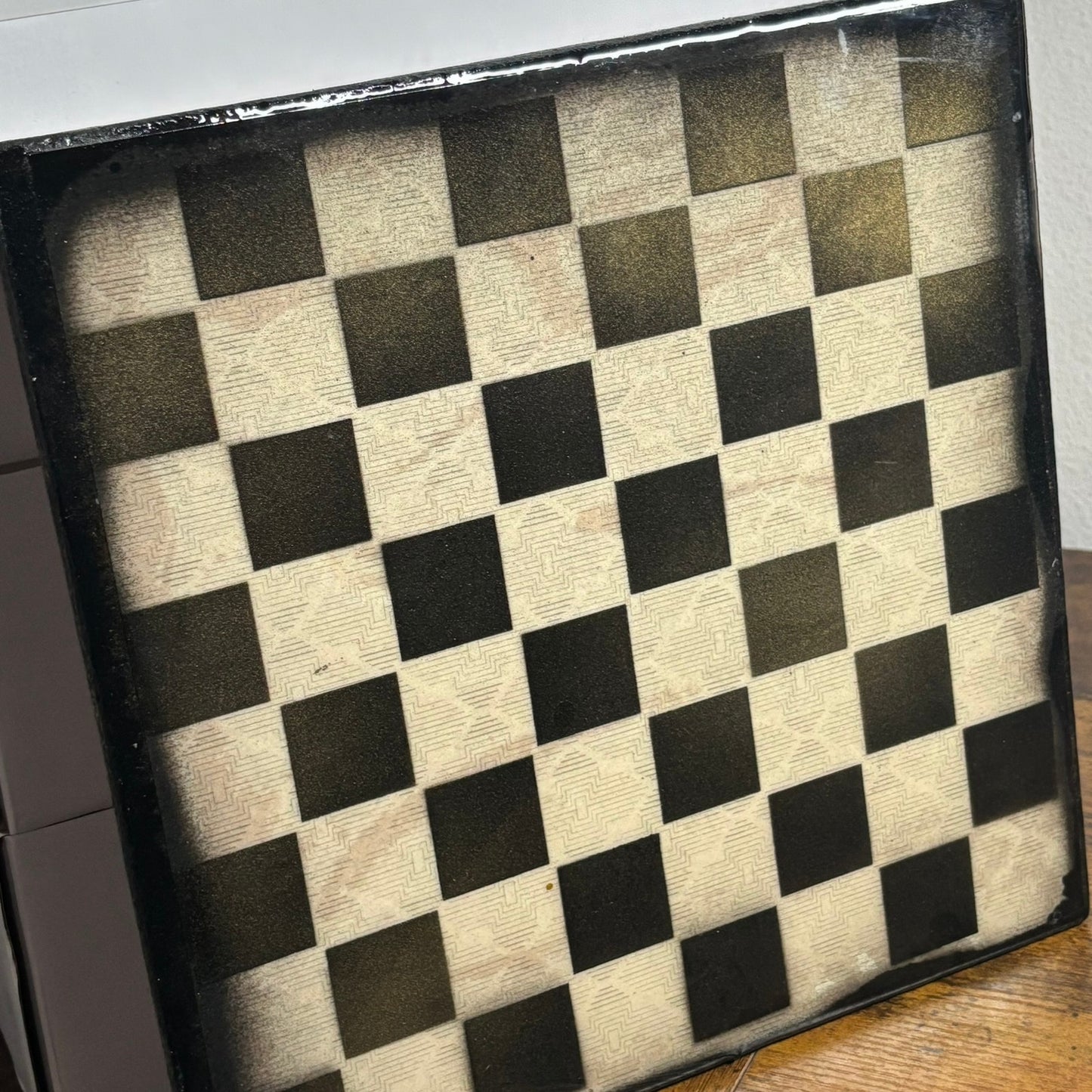 Simple Cream - Resin Coated Chess Board