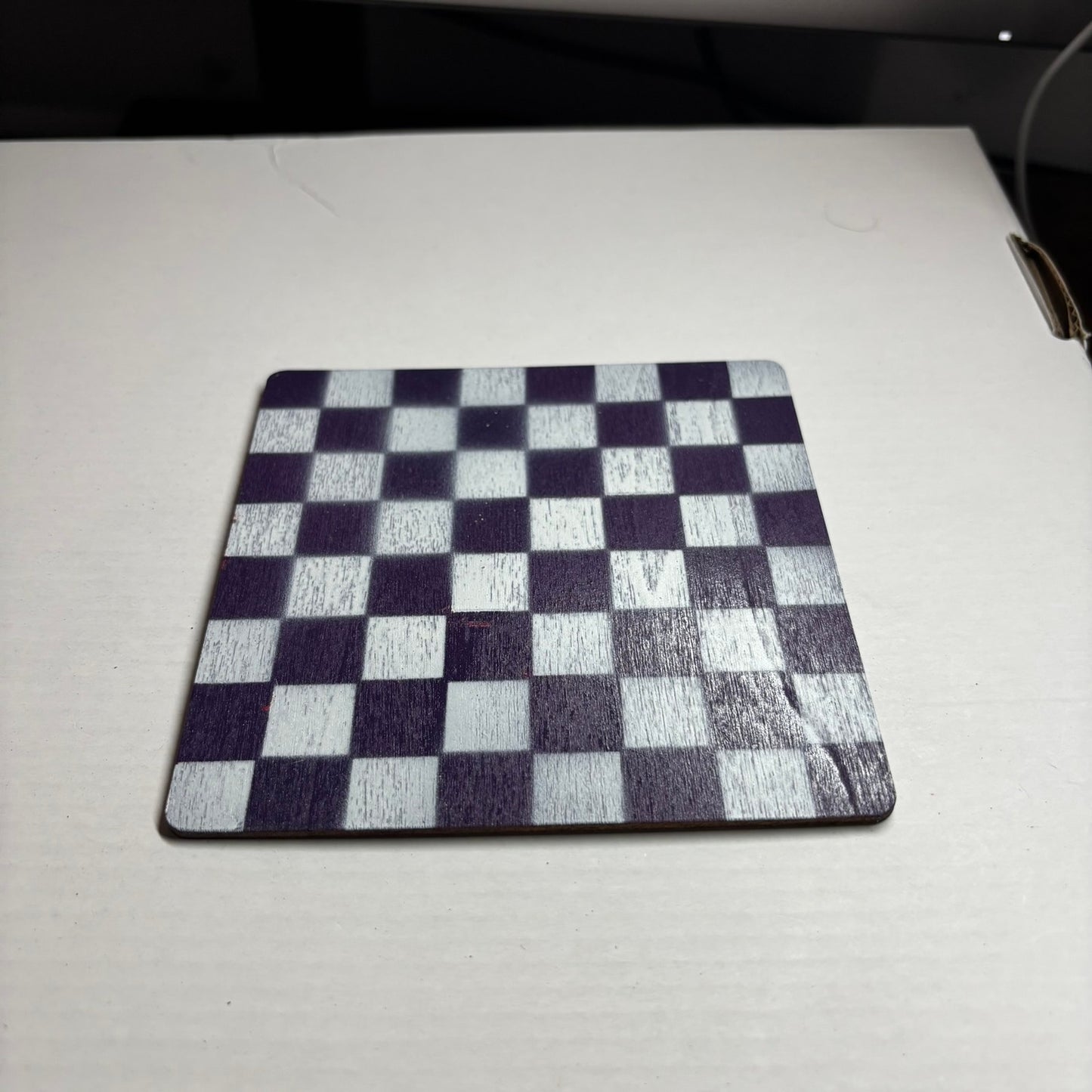 Dark Purple & White - Mini Chess Set