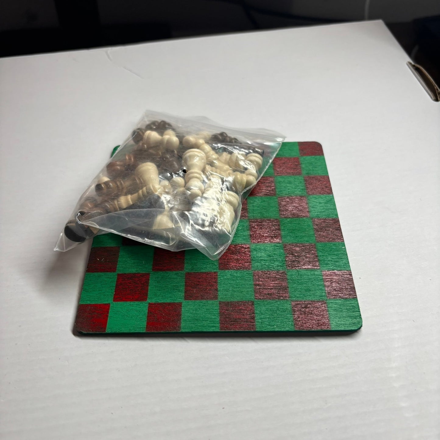 Christmas Colors - Mini Chess Set