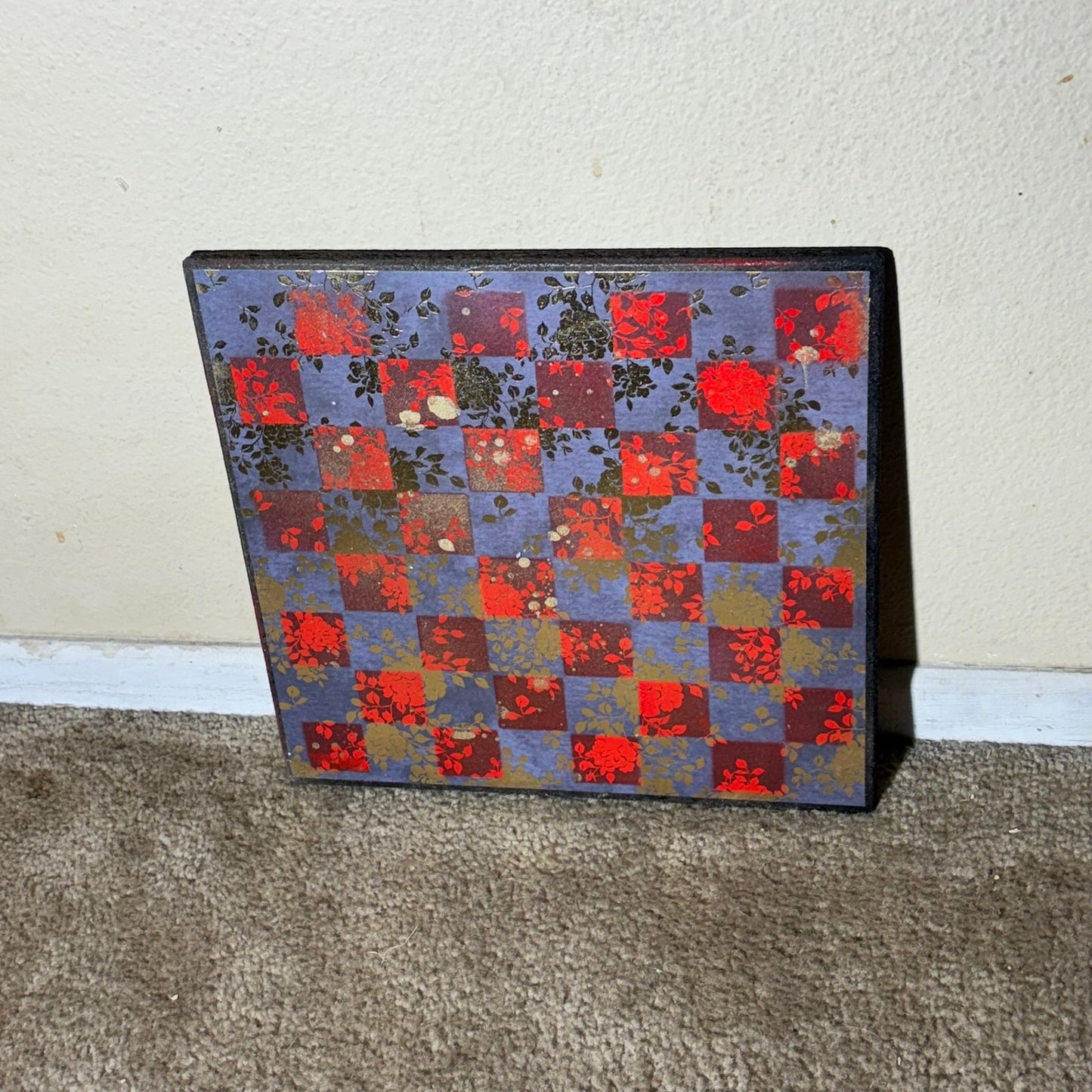 Golden Red Flower - Scrapbook Chess Board