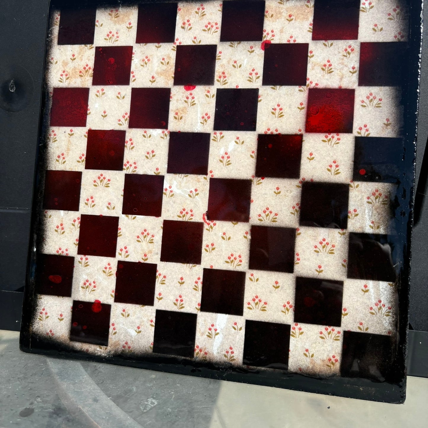 Vintage Red Flowers - Resin Coated Chess Board
