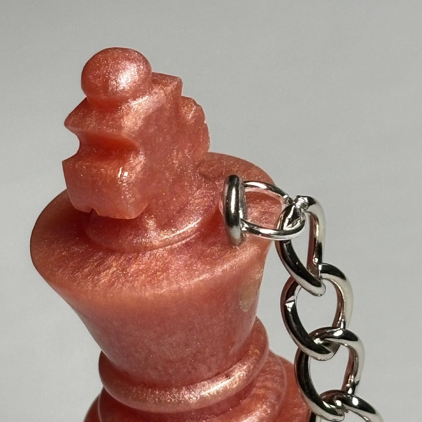 Peach Pink King - Handmade Resin Keychain