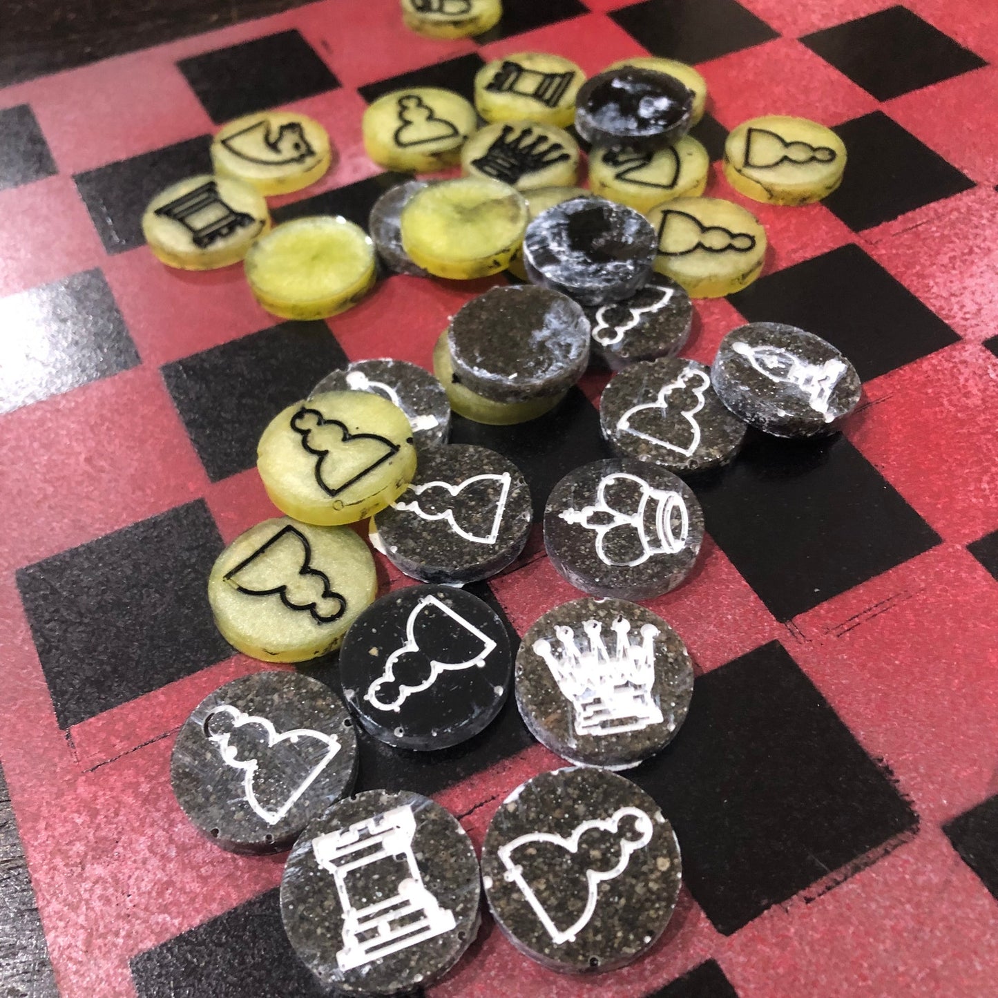 Slush Red - Painted Chess Set