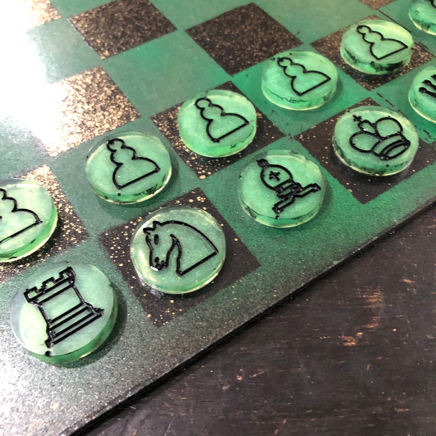 Golden Green - Painted Chess Set
