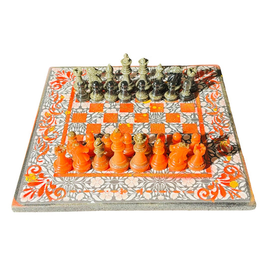 Supreme Royal Red - Scrapbook Chess Set