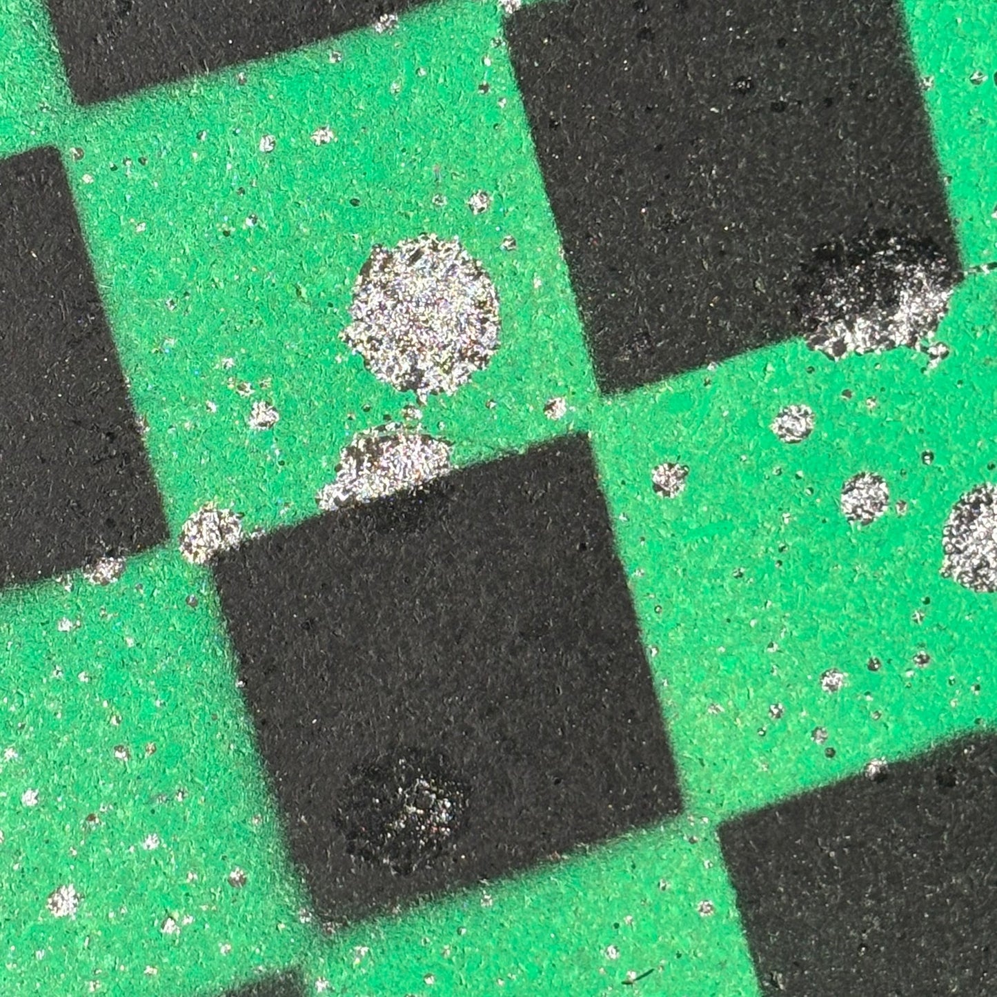 Supreme Green Splatter - Painted Chess Board