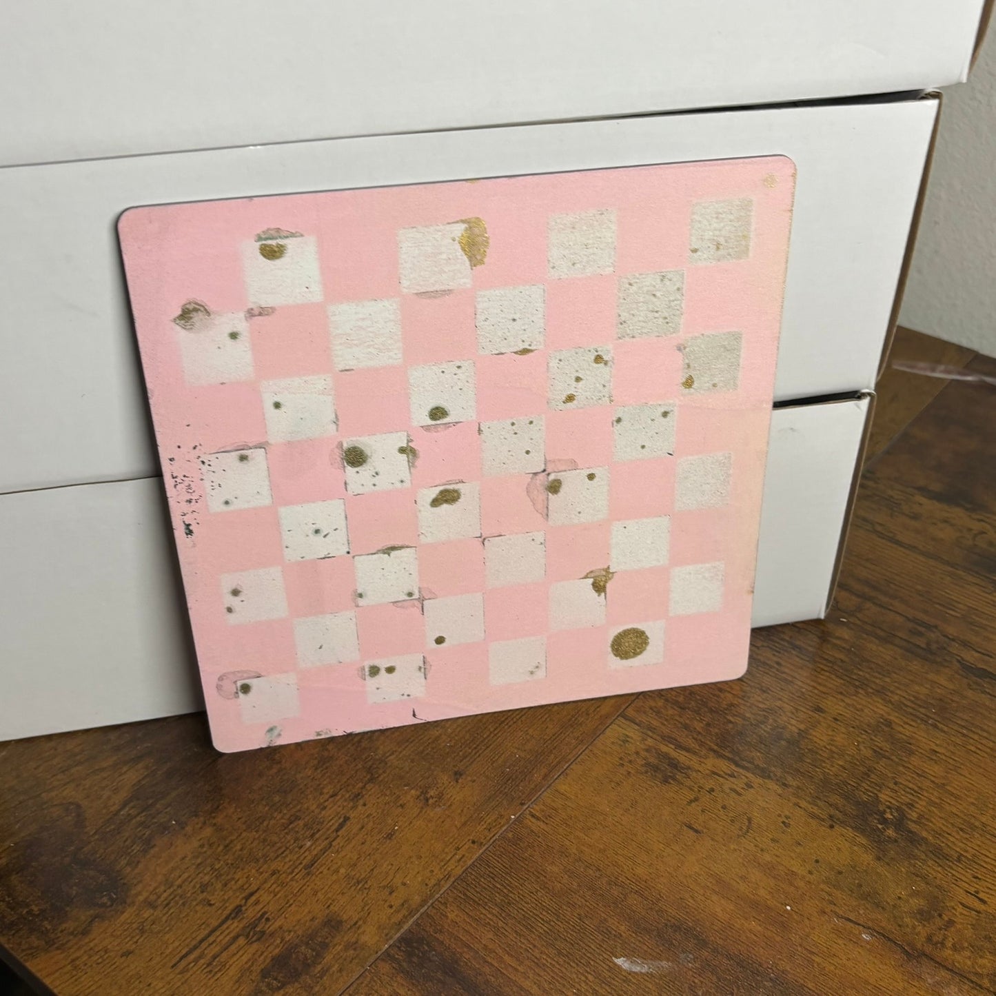 Pinked Golden Drip - Painted Thin Wooden Chess Board