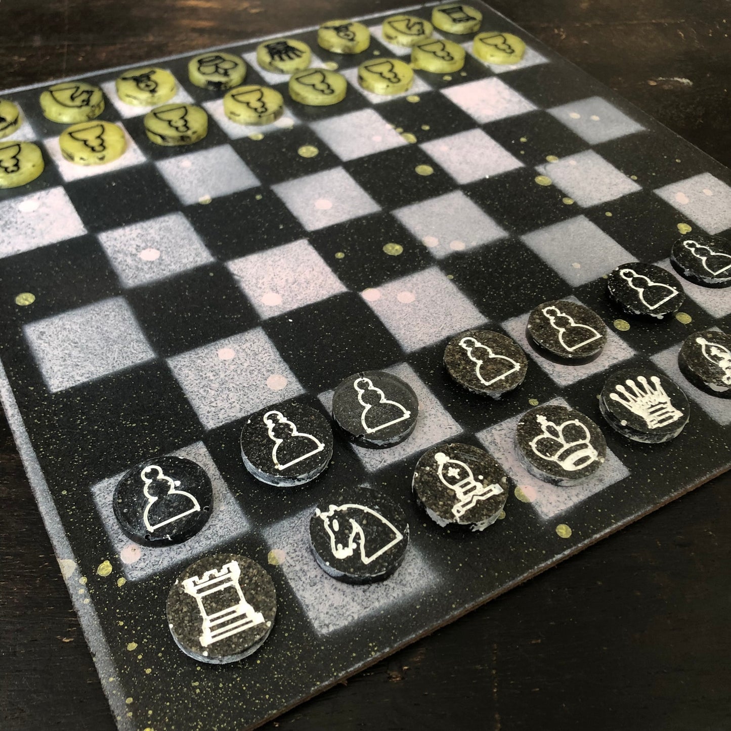 Stealthy Green - Painted Chess Set
