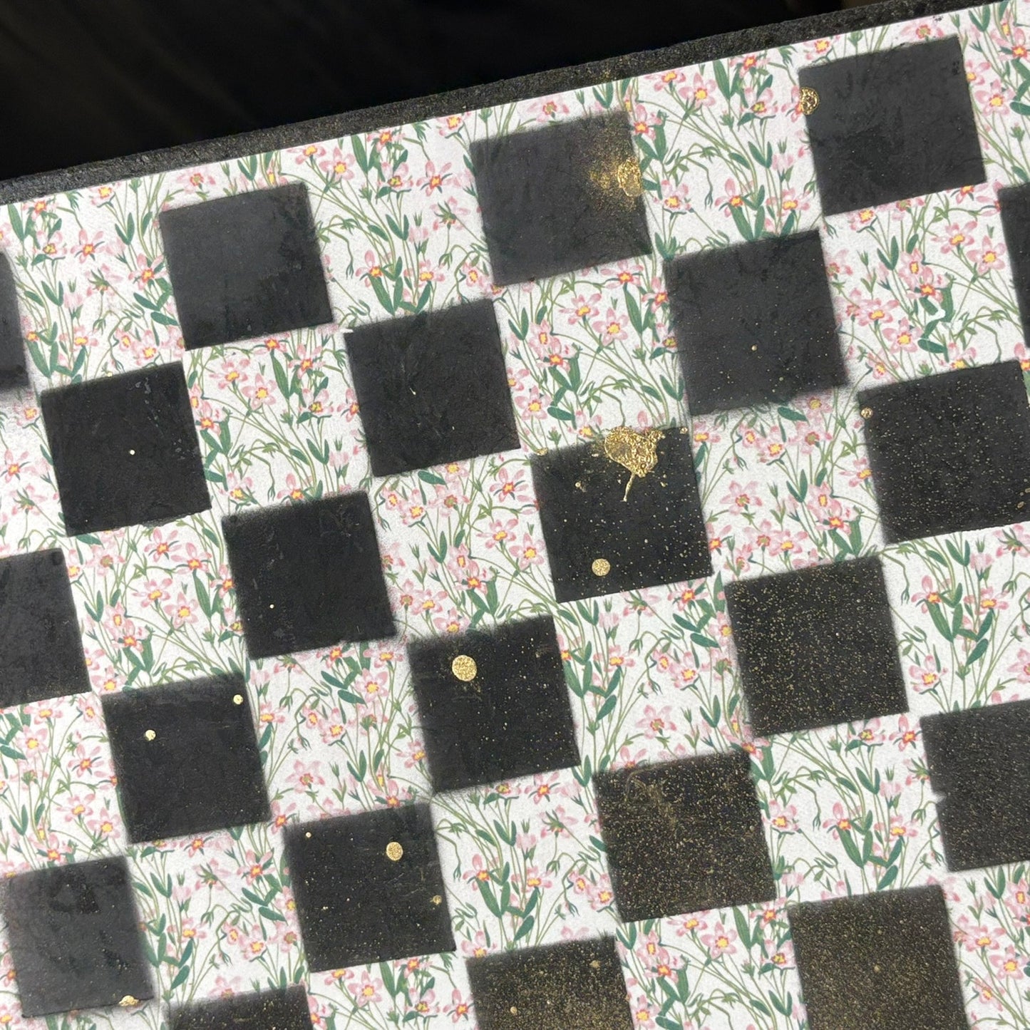 Simple Pink Flowers - Scrapbook Chess Board